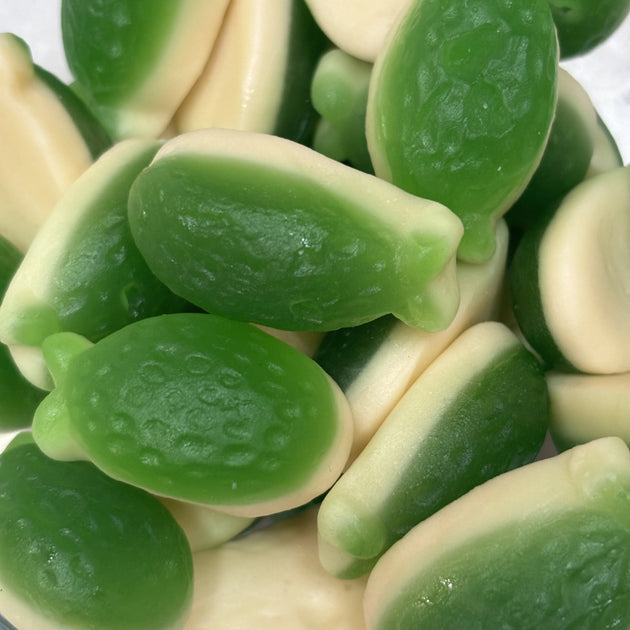 Feijoa and cream lollies