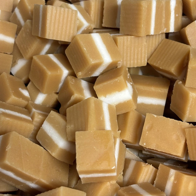 White and brown layered jersey caramel lollies